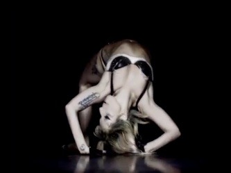 Gaga_yoga